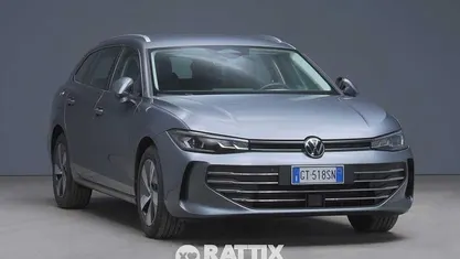 Grigio Usata 2024 VW Passat Business Station wagon | 35.294 € (Buon prezzo)