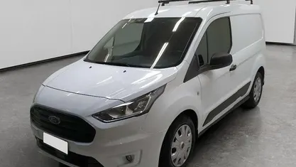 Usata Ford Kuga 101 CV (74 kW) 2019 Bianco SUV