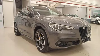 Usata Alfa Romeo Stelvio Veloce 209 CV (153 kW) 2021 SUV