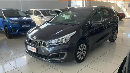 Nero Usata 2017 Kia Ceed Sportswagon Station wagon | 12.499 € (Buon prezzo)
