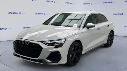 Usata Audi A3 S-Line 150 CV (110 kW) 2025 Bianco Berlina
