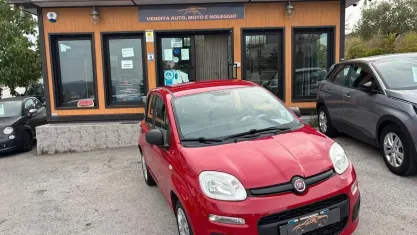 Usata Fiat Panda Easy 75 CV (55 kW) 2015 Rosso Utilitaria