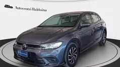 Smoky grey metalizzato Usata 2022 VW Polo Life Due volumi | 19.300 € (Buon prezzo)