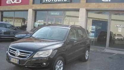 Usata VW Tiguan 140 CV (102 kW) 2008 Nero SUV