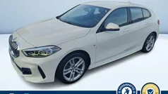 Bianco pastello Usata 2022 BMW 116 M Sport Due volumi | 26.600 € (Buon prezzo)