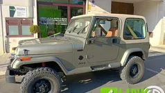 Usata 1989 Jeep Wrangler Sahara SUV | 18.499 €
