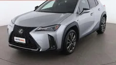Grigio Usata 2023 Lexus UX 250h SUV | 27.299 € (Buon prezzo)