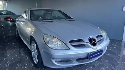 Usata Mercedes SLK200 163 CV (119 kW) 2006 Argento Cabrio