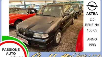 Usata Opel Astra 150 CV (110 kW) 1993 Berlina