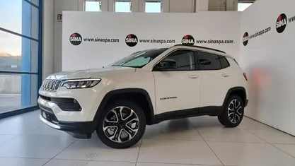 Usata Jeep Compass Limited 130 CV (95 kW) 2024 Bianco SUV