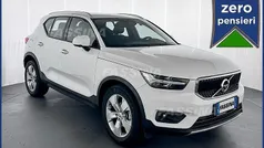 Bianco Usata 2019 Volvo XC40 Momentum SUV | 20.800 € (Buon prezzo)
