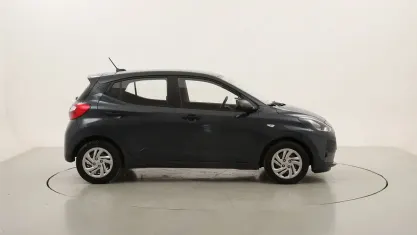 Usata Hyundai i10 Advanced 67 CV (49 kW) 2022 Grigiogrigio Utilitaria