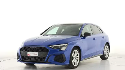Usata Audi A3 S-Line 150 CV (110 kW) 2023 Verniciature personalizzate au Berlina