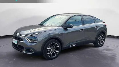 Usata 2022 Citroën e-C4 Feel Tre volumi | 17.200 € (Buon prezzo)