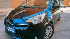Nero Usata 2011 Toyota Verso-S Active Monovolume | 4350 € (Super prezzo)