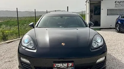 Usata Porsche Panamera 250 CV (183 kW) 2012 Utilitaria