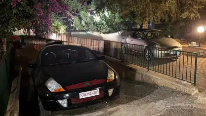 Usata Ford StreetKa 95 CV (69 kW) 2004 Nero Cabrio
