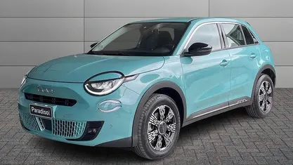 Usata Fiat 600 136 CV (100 kW) 2025 Blu SUV