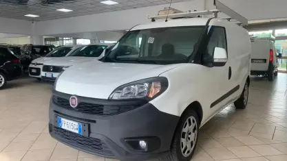 Usata Fiat Doblò 120 CV (88 kW) 2018 Bianco Monovolume