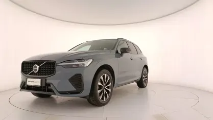 Usata Volvo XC60 Plus 197 CV (144 kW) 2023 Grigio SUV