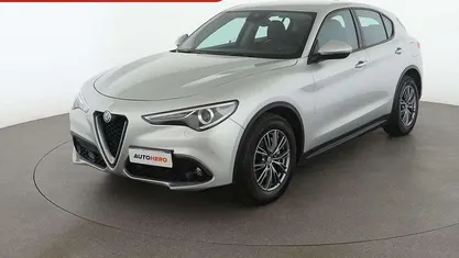Usata 2017 Alfa Romeo Stelvio Super SUV | 20.199 € (Ottimo prezzo)