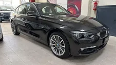 Grigio Usata 2015 BMW 320 Luxury Line Tre volumi | 18.500 € (Molto cara)
