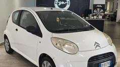 Bianco Usata 2010 Citroën C1 Due volumi | 2899 € (Buon prezzo)
