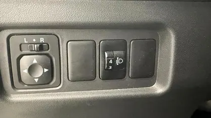 Bianco Usata 2021 Mitsubishi Space Star Due volumi | 8500 € (Ottimo prezzo)