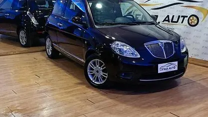 Usata Lancia Ypsilon 75 CV (55 kW) 2009 Utilitaria