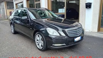 Usata Mercedes E250 204 CV (150 kW) 2013 Nero Station wagon