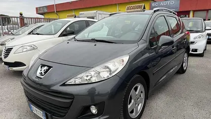 Grigio Usata 2009 Peugeot 207 Station wagon | 3900 € (Cara)
