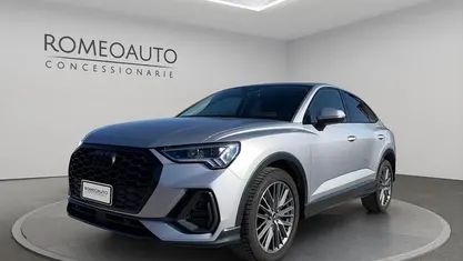 Usata Audi Q3 Sportback 150 CV (110 kW) 2023 Grigio SUV