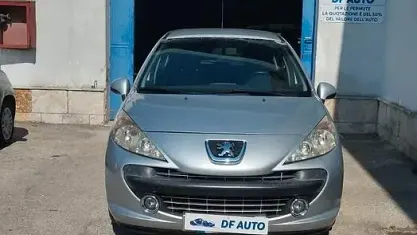 Usata Peugeot 207 95 CV (69 kW) 2008 Grigio Berlina