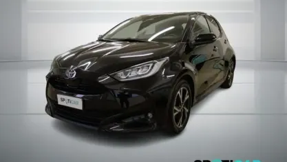 Usata Toyota Yaris Trend 92 CV (67 kW) 2025 Grigio Utilitaria