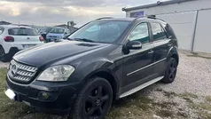 Usata 2007 Mercedes ML320 SUV | 5000 € (Buon prezzo)