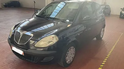 Nero Usata 2003 Lancia Ypsilon Due volumi | 3900 € (Molto cara)