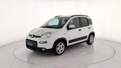 Usata 2023 Fiat Panda Cross Cross Utilitaria | 12.600 € (Buon prezzo)