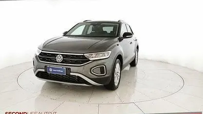 Grigio Nuova 2025 VW T-Roc Life SUV | 30.500 € (Buon prezzo)