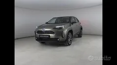 Usata 2022 Toyota Yaris Cross Lounge SUV | 22.900 € (Buon prezzo)
