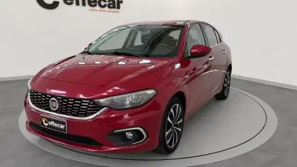 Usata Fiat Tipo Lounge 120 CV (88 kW) 2017 Rosso Berlina