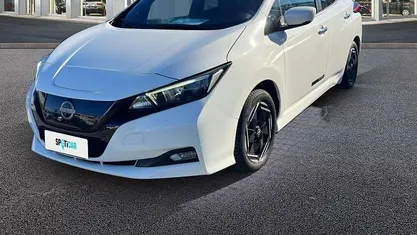 Bianco Usata 2022 Nissan Leaf Acenta Utilitaria | 19.000 € (Buon prezzo)