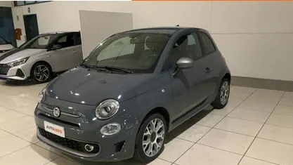 Grigio Usata 2019 Fiat 500 S Due volumi | 11.399 € (Buon prezzo)