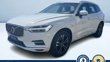 Bianco pastello Usata 2020 Volvo XC60 Inscription SUV | 29.500 € (Ottimo prezzo)