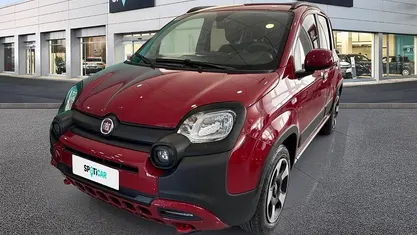 Rosso Usata 2024 Fiat Panda Cross Cross Due volumi | 12.900 € (Buon prezzo)