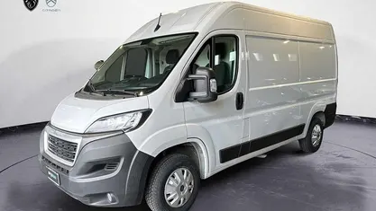 Usata Peugeot Boxer S 140 CV (102 kW) 2023 Bianco Furgone