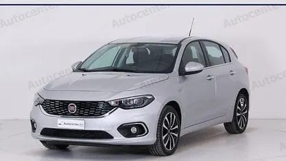 Usata Fiat Tipo Lounge 120 CV (88 kW) 2017 Utilitaria