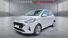 Bianco Usata 2023 Hyundai i10 Due volumi | 9880 € (Super prezzo)