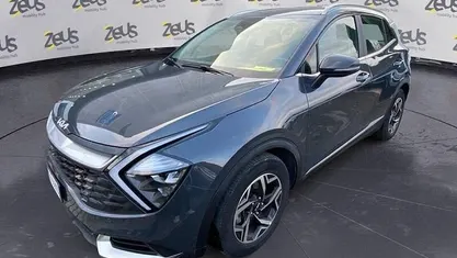 Grigio Usata 2022 Kia Sportage SUV | 22.900 € (Buon prezzo)