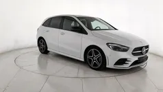 Usata 2023 Mercedes B180 AMG Line Premium Monovolume | 30.900 € (Buon prezzo)