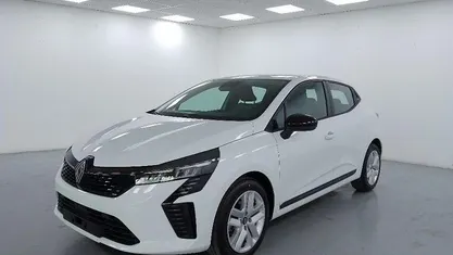 Bianco Nuova 2025 Renault Clio V Evolution Due volumi | 18.990 € (Buon prezzo)